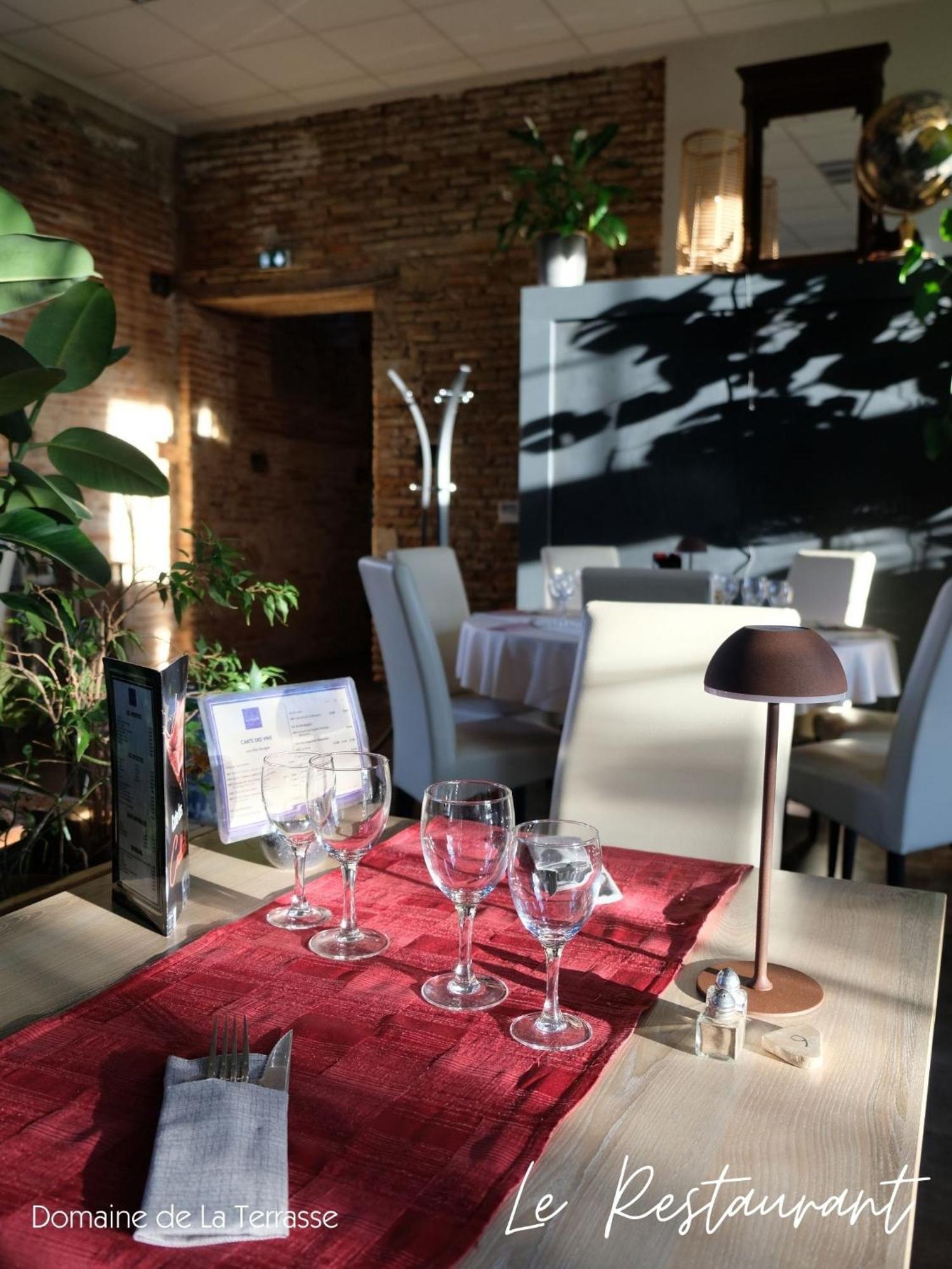 Apartament Domaine De La Terrasse Carbonne Zewnętrze zdjęcie